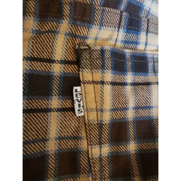 60s/70s Levi's Brown and Blue Plaid Pleated Flare Pants - Picture 5 of 6